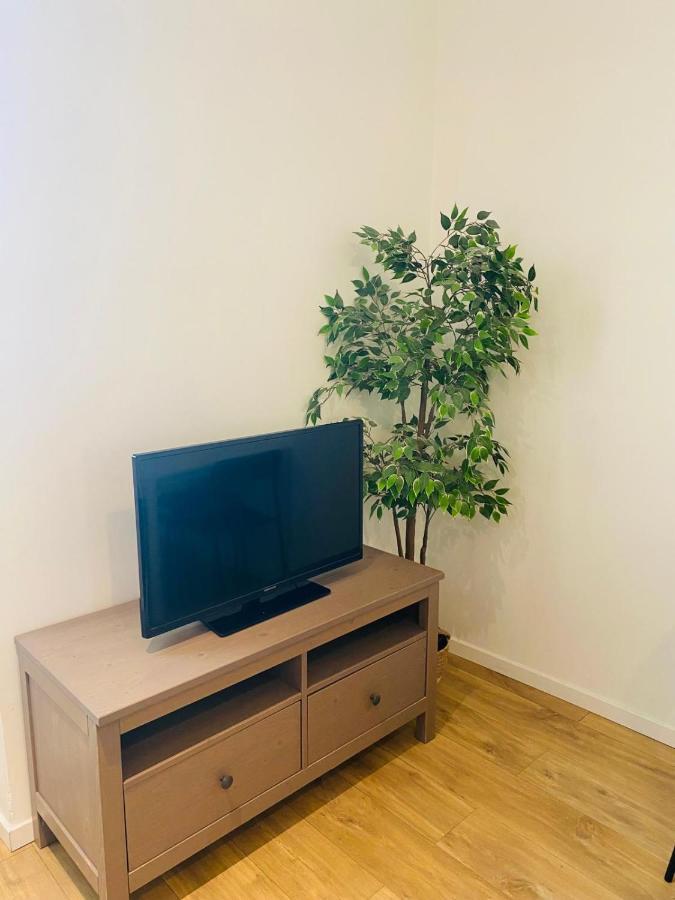 Le Gersois - T2 Moderne - Auch Centre- Wifi Gratuit Lägenhet Exteriör bild
